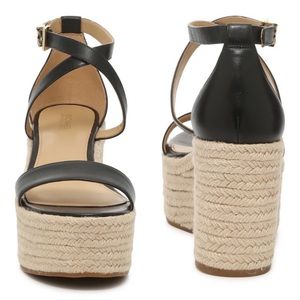 Michael Michael Kors Serena Sandal